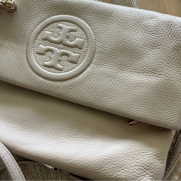 Tory Burch Bombe Thea Fold Over Crossbody Clutch Bag - Picture 3 of 13